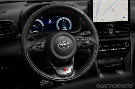Cruscotto Toyota Hybrid con indicatore EV