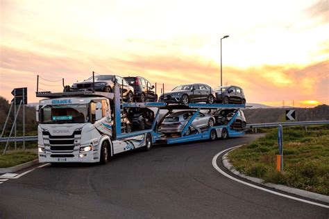 Bisarca da competizione in scala