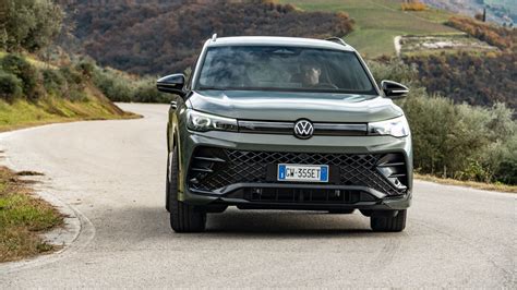 Grafico che illustra l'autonomia in modalità elettrica della Nuova Tiguan eHybrid