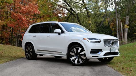 Volvo XC90 esterno