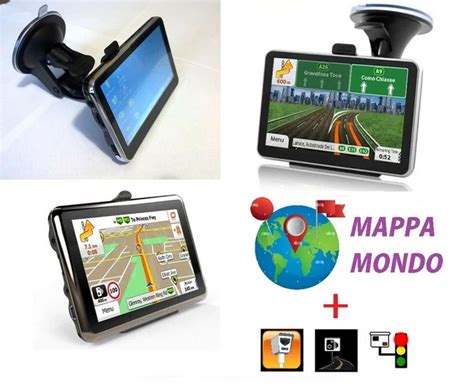 Mappa GPS su tablet in fuoristrada