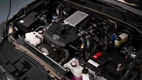Schema del sistema mild hybrid 48V del Toyota Hilux