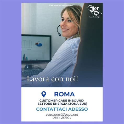 Operatore di Customer Care al telefono