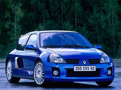 Renault Clio V6