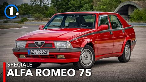 Interni di un'Alfa Romeo 75