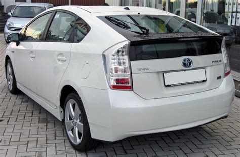 Toyota Prius III su strada