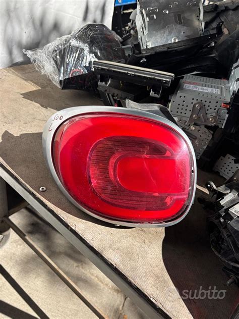 Faro posteriore Fiat 500L