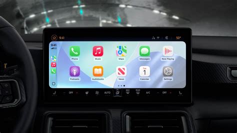 Interfaccia Apple CarPlay su schermo multimediale