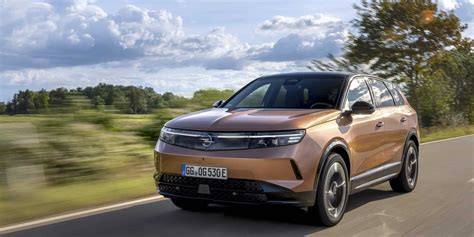 Opel Grandland elettrica