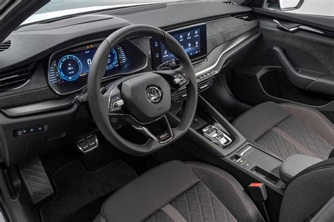 Skoda Octavia Plug-In Hybrid interior