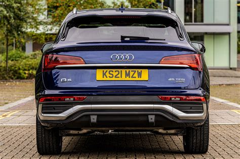 Audi Q5 rear view