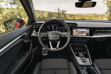 Interni Audi A3 Sportback con display digitale