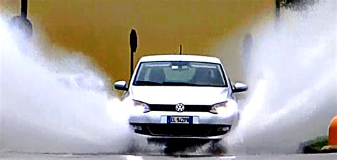 Interni auto bagnati