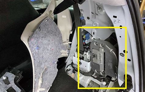 Posizione della centralina airbag in un'automobile