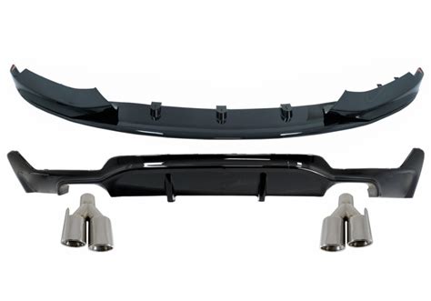 Dettaglio spoiler anteriore e diffusore posteriore Toyota C-HR