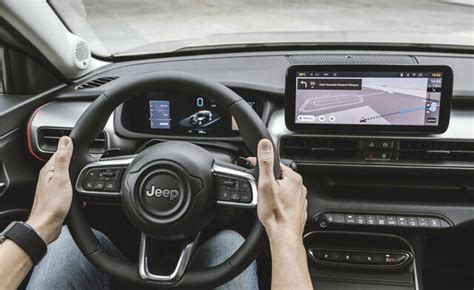 Cruscotto digitale della Jeep Avenger
