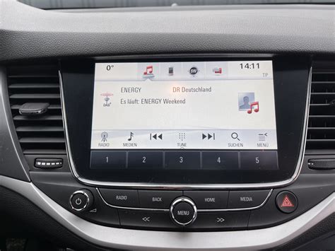 Schermo IntelliLink dell'Opel Crossland X