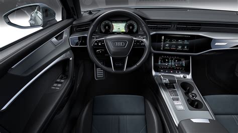 Interni Audi A6 allroad quattro con display MMI