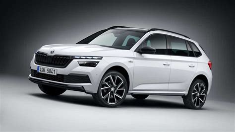 Skoda Kamiq bianca con tetto nero