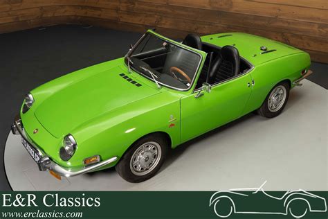 Una Fiat 850 Spider d'epoca