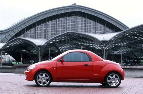 Illustrazione della Ford Ka prima generazione (RB)