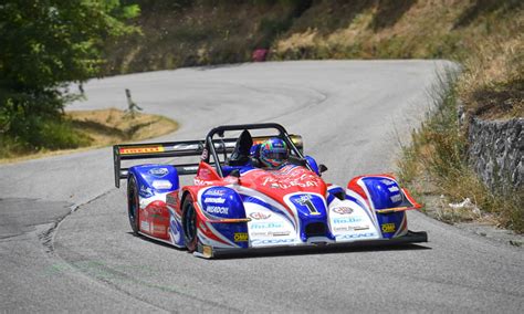 auto in salita