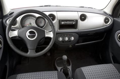 Interni Daihatsu Trevis con plancia