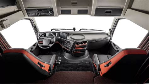 Interni cabina Volvo FH16