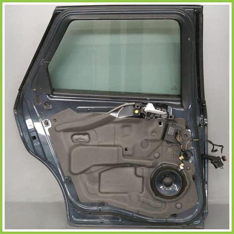 Diagramma esploso sportello serbatoio Ford Mondeo