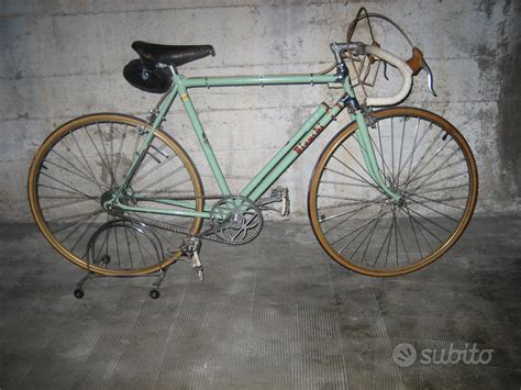 Dettaglio telaio bici da corsa d'epoca Bianchi