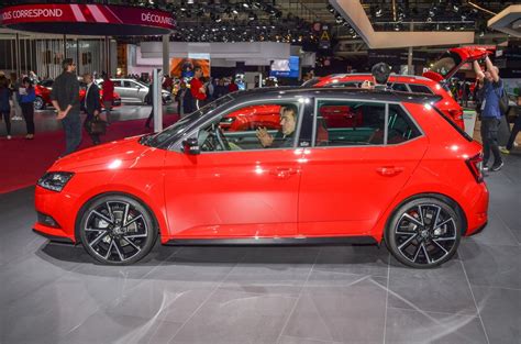 Deflettori d'aria installati su una Skoda Fabia III