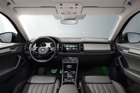 Interni Skoda Kodiaq con Virtual Cockpit