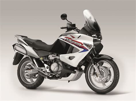 Honda Varadero XL 1000 V in movimento