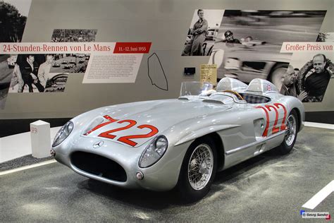 Stirling Moss e Denis Jenkinson sulla Mercedes-Benz 300 SLR