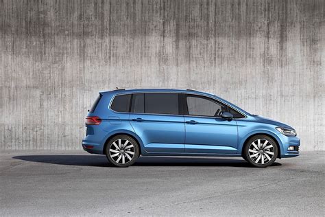 Volkswagen Touran con sospensioni sportive