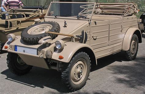 Volkswagen Kübelwagen in azione