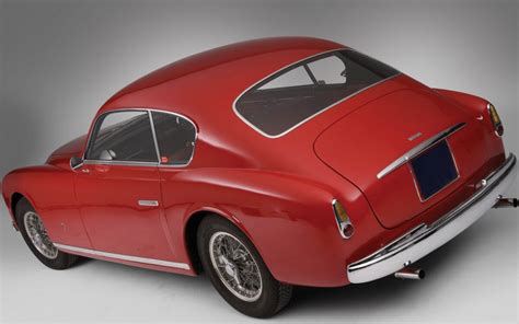 Interni di una Ferrari 195 Inter restaurata