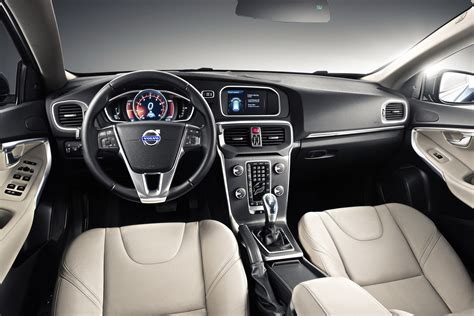 Interni Volvo V40 con plancia