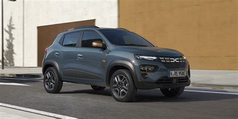 Dacia Spring Extreme Electric esterni