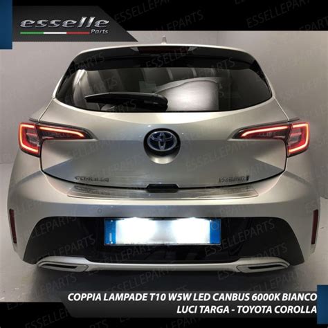 Toyota Corolla Verso con luci interne a LED