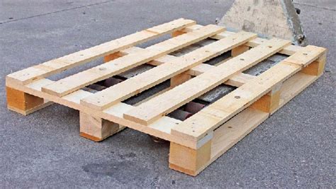 Processo di produzione delle pedane sottoporta