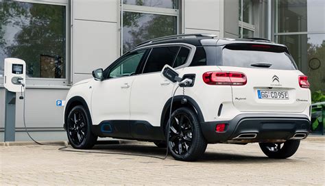 Citroën C5 Aircross Hybrid Plug-in in ricarica