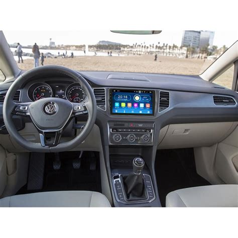 Schermo del navigatore Android in una Volkswagen