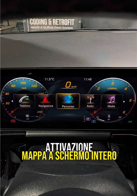 Mappa di navigazione su schermo automobilistico