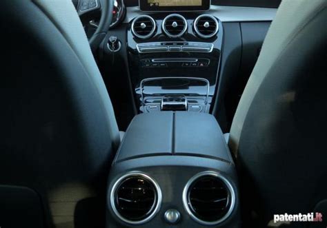 Dettaglio bocchette aerazione Mercedes C Coupé