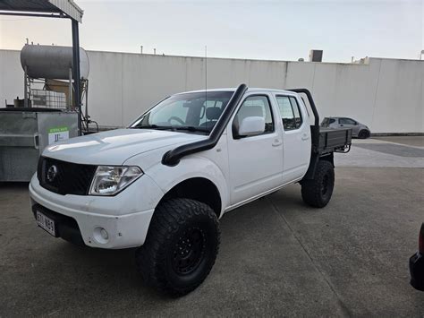 Nissan Navara D40 in azione