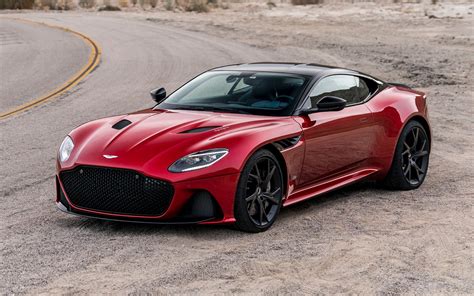 Aston Martin DBS Superleggera motore V12
