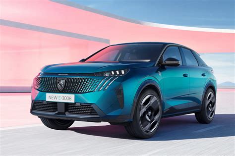 Design frontale rinnovato del Nuovo SUV Peugeot 3008