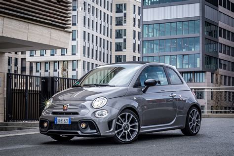 Abarth 595 Turismo in livrea bicolore