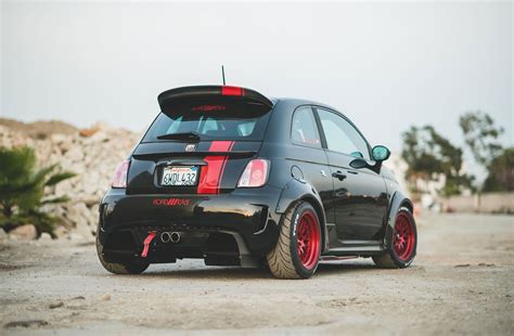 Tuning Fiat 500 Abarth con componenti aftermarket